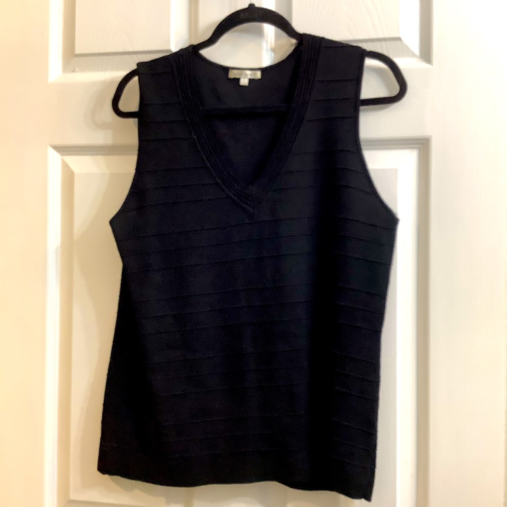 Ribbed V Neck Black Tank Top